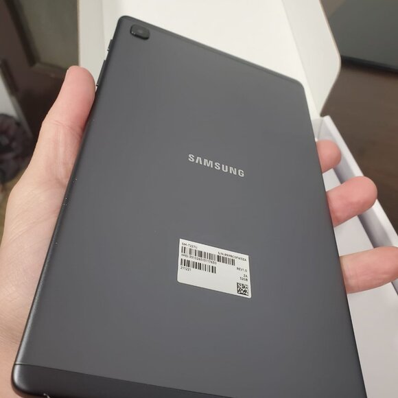 Samsung Galaxy TAB A7  32GB,8.7"; WiFi+SIM Unlocked. Good!!! - Picture 2 of 6